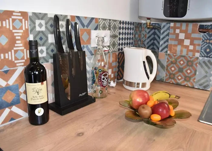 Confort Et Calme Au Sud De