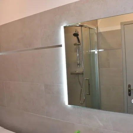 Confort Et Calme Au Sud De *